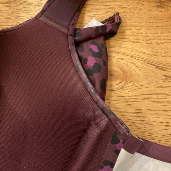 Victorias Secret Knockout Front Close Sports Bra 38DDD - Picture 5 of 6